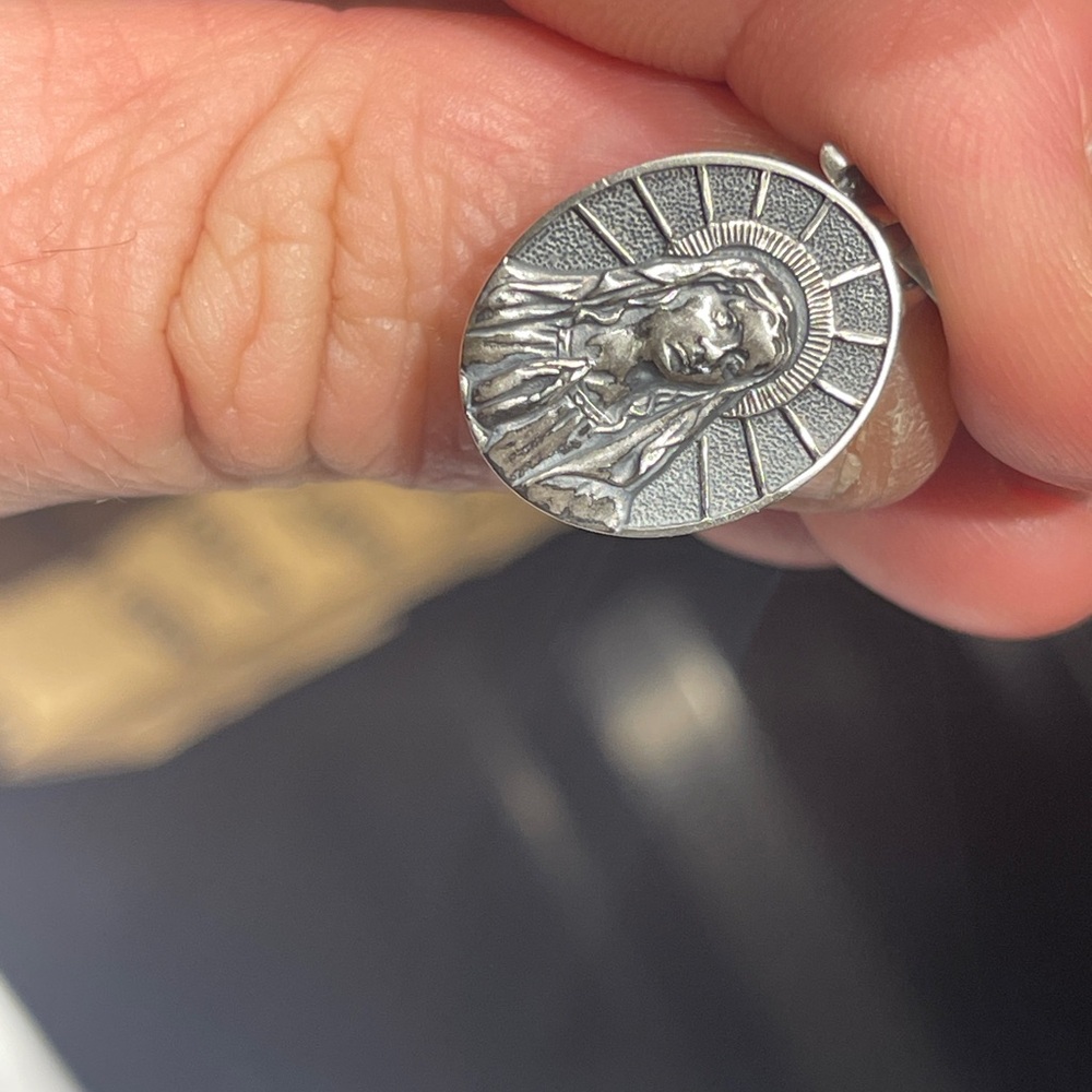 SOLD David Yurman Mary Pendant